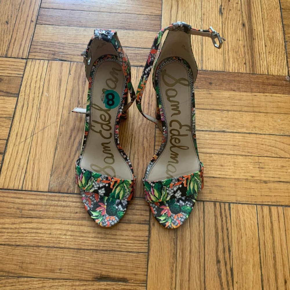 Sam Edelman Print (Tropical / Floral) Block Heel - Picture 2 of 3